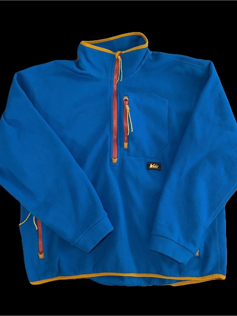 REI Women’s Size: M Blue Red and Yellow Quarter Sip
